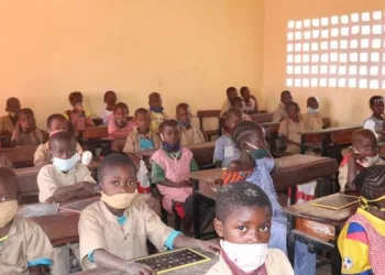 Éducation : le gouvernement annonce des congés exceptionnels du 8 au 14 janvier