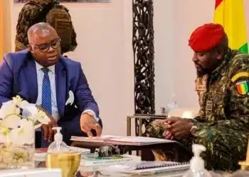 Perspectives économiques : colonel Doumbouya contredit le gouvernement