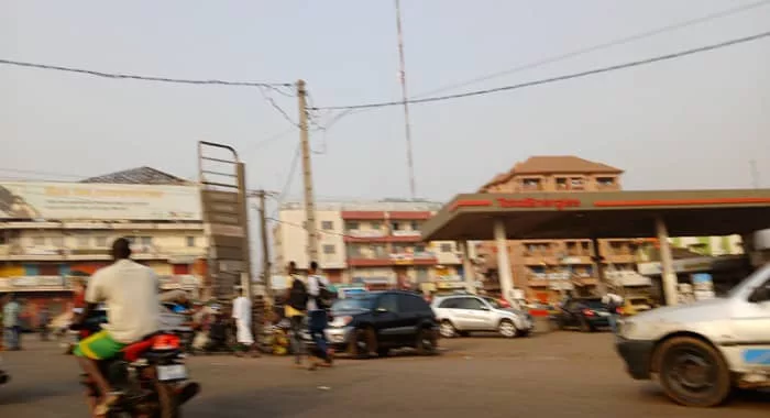 Grève générale en Guinée (J2) : la circulation reprend peu à peu sur l'Axe, des agents aux aguets
