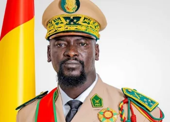 Guinée : le général Doumbouya autorise la construction d’une raffinerie d’alumine à Boké