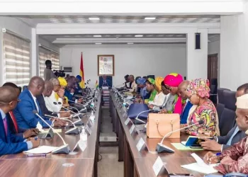 Entrée gouvernementale : les ministres encouragés à “travailler dans la transparence”