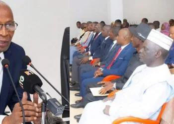 L’invite du PM aux politiques : “Il faut que vous puissiez vous mettre dans la peau du futur dirigeant…”