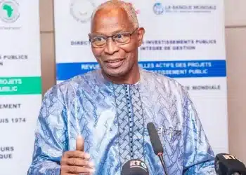 Délestages électriques : « Nous sommes en train de chercher des voies et moyens pour améliorer » (Bah Oury)