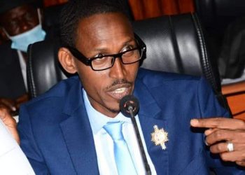 Boubacar Siddighy Diallo : “Il faut plafonner l’âge d’aller aux élections”