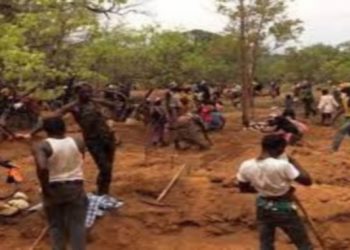 Guinée : l'exploitation artisanale de l'or et du diamant suspendue jusqu'à nouvel ordre