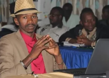 Scandale de corruption présumée impliquant la Présidence : Farinta Camara dénonce le silence de Mamadi Doumbouya