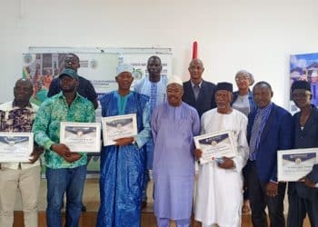 Reconnaissance du mérite : l’Université Kofi Annan de Guinée couronne ses enseignants