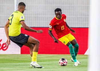 Syli National : Touché par les critiques, Facinet Conté jette l’éponge