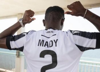 Officiel Mady Camara rejoint le champion de Grèce