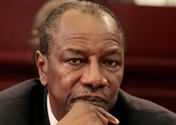 Le camp d’Alpha Condé “déçu” de l’Onu et des occidentaux : “Tous viennent négocier des intérêts avec la junte”