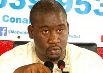 Soutien des artistes à Doumbouya : “Le mensonge en mélodie est une drogue pour les tyrans”, dixit Aliou Bah