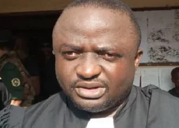 Offense au chef de l’État : Aliou Bah sera déféré devant le TPI de Kaloum ce lundi