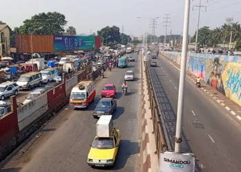 Manifestations des Forces Vives : notre constat sur l’autoroute Fidel Castro