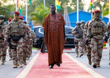 Guinée : le budget de la présidence passe à 689,2 milliards GNF en 2025, en hausse de 40 milliards