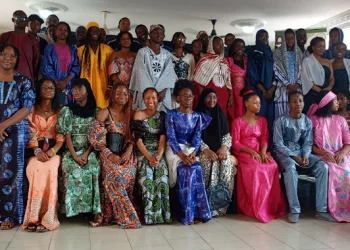 Prix littéraire des lycéens de Guinée : les Écureuils de Lambanyi interprètent “Le Secret” de Koumanthio