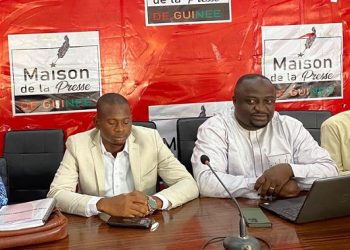 Couverture médiatique des procès : des journalistes guinéens à l’école des professionnels du droit