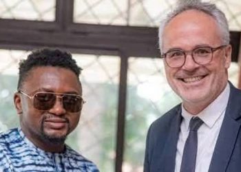 Affaire Azaya : l’ambassade de France se prononce