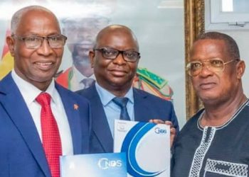 Face aux syndicats, Bah Oury appelle au dialogue : “Nous ne pouvons pas avancer sans vous”