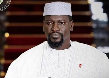 Guinée : le général Doumbouya affiche le soutien national au Cardinal Robert Sarah