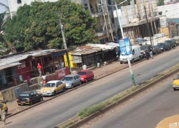 Cosa : circulation paralysée, tirs à balles réelles, commerces fermés