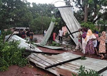 Fria : une tornade dévastatrice frappe la ville, des blessés et d’importants dégâts matériels