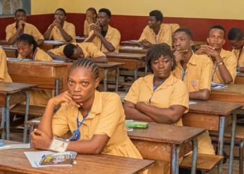 Fraude aux examens : le MEPU-A traque des réseaux organisés sur WhatsApp