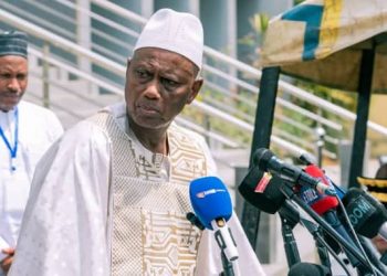 Medias : France 24 épinglée par la HAC pour un reportage jugé “déséquilibré” sur la Guinée