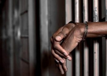 Prison de Labé : depuis sa cellule, un détenu escroque 110 millions GNF à un entrepreneur