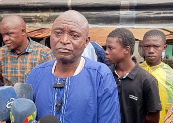 Inondation : “Au moment où j’ai demandé aux enfants s’ils étaient en vie, le mur s’est effondré sur eux”, témoigne Benjamin Kamano