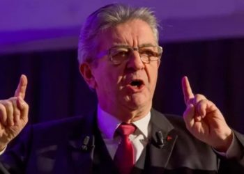Disparition de Foniké Mengué et Billo Bah :  Mélenchon écœuré par « le silence de la France »