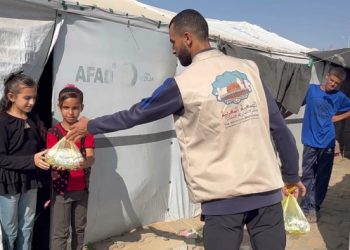 Aide à Gaza : le Maroc, seul pays à intervenir directement sur le terrain