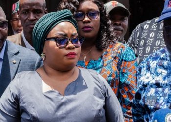 Incendie au Marché Madina : le gouvernement apporte son soutien aux commerçants sinistrés