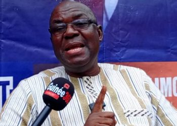 Rentrée des classes : Faya Millimono qualifie de “fantaisiste” la décision du ministre Jean Paul Cedy