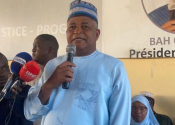 Présidentielle 2025 : l’UPR dément la candidature de son leader Ousmane Bah