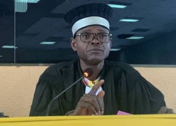 CRIEF : le port de la tenue officielle des magistrats désormais strictement encadré