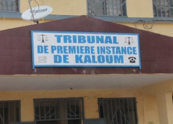Prêt, intérêts et maraboutage : duel explosif au TPI de Kaloum entre Aïcha Conté et une capitaine des Douanes