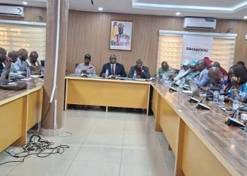 Négociations gouvernement–intersyndicale de l’éducation : pas d’accord, la discussion se poursuit vendredi