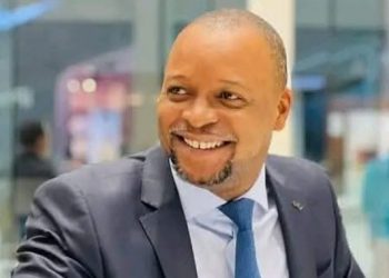 Le ministre de l’Hydraulique, Aboubacar Camara, devient père de jumeaux