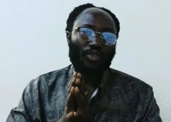 Fête de Noël : Louis Fabert Koundouno exhorte à “s’accrocher au Christ et faire triompher la lumière”