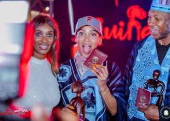 Naturalisés guinéens, Jonathan Majors et Meagan Good reçoivent des passeports diplomatiques