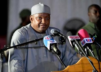 Conakry : le président gambien Adama Barrow attendu à l’investiture de Mamadi Doumbouya