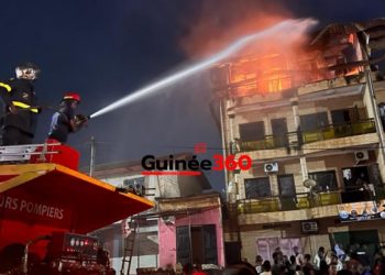 Yattaya T6 : incendie en cours dans un immeuble de trois étages