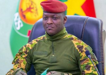 Burkina Faso : le gouvernement dissout les partis politiques