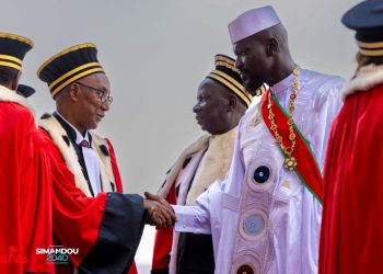 Guinée :  7 Constitutions, 4 présidents élus… et une 5e République ?