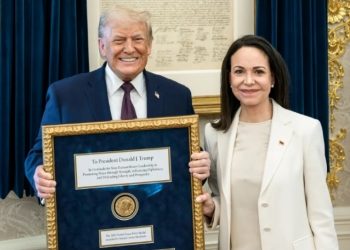Prix Nobel de la paix : le geste de Maria Machado envers Donald Trump fait réagir la Fondation