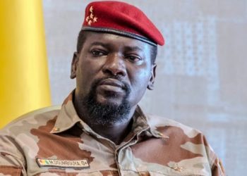 Retrait des permis miniers : l’Etat guinéen visé par des arbitrages à plusieurs dizaines de milliards de dollars