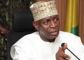 Plastiques à usage unique : le MATD annonce des mesures sévères 