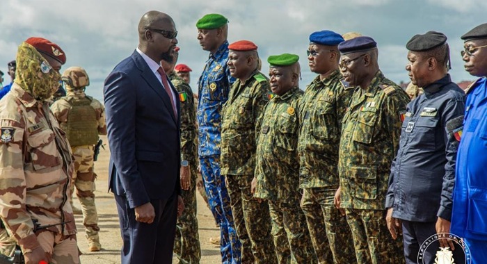 Sécurité nationale : Mamadi Doumbouya donne des instructions fermes au Conseil supérieur de défense