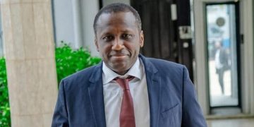 Banque centrale de Guinée : Karamo Kaba et ses deux vice-gouverneurs reconduits