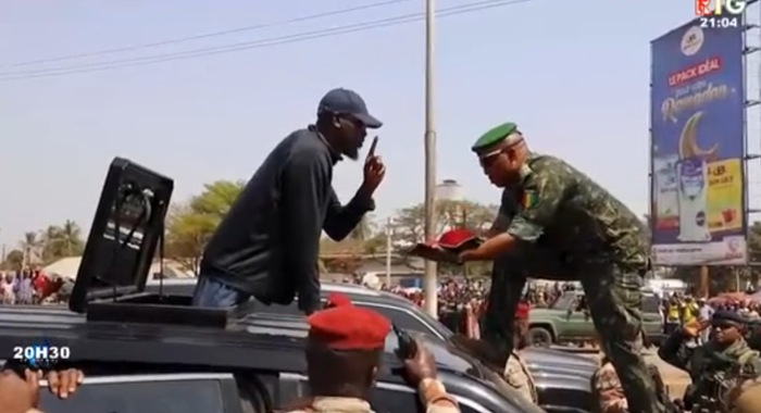 Mamadi Doumbouya : « Aucune portion de la terre laissée par nos ancêtres ne sera conquise »